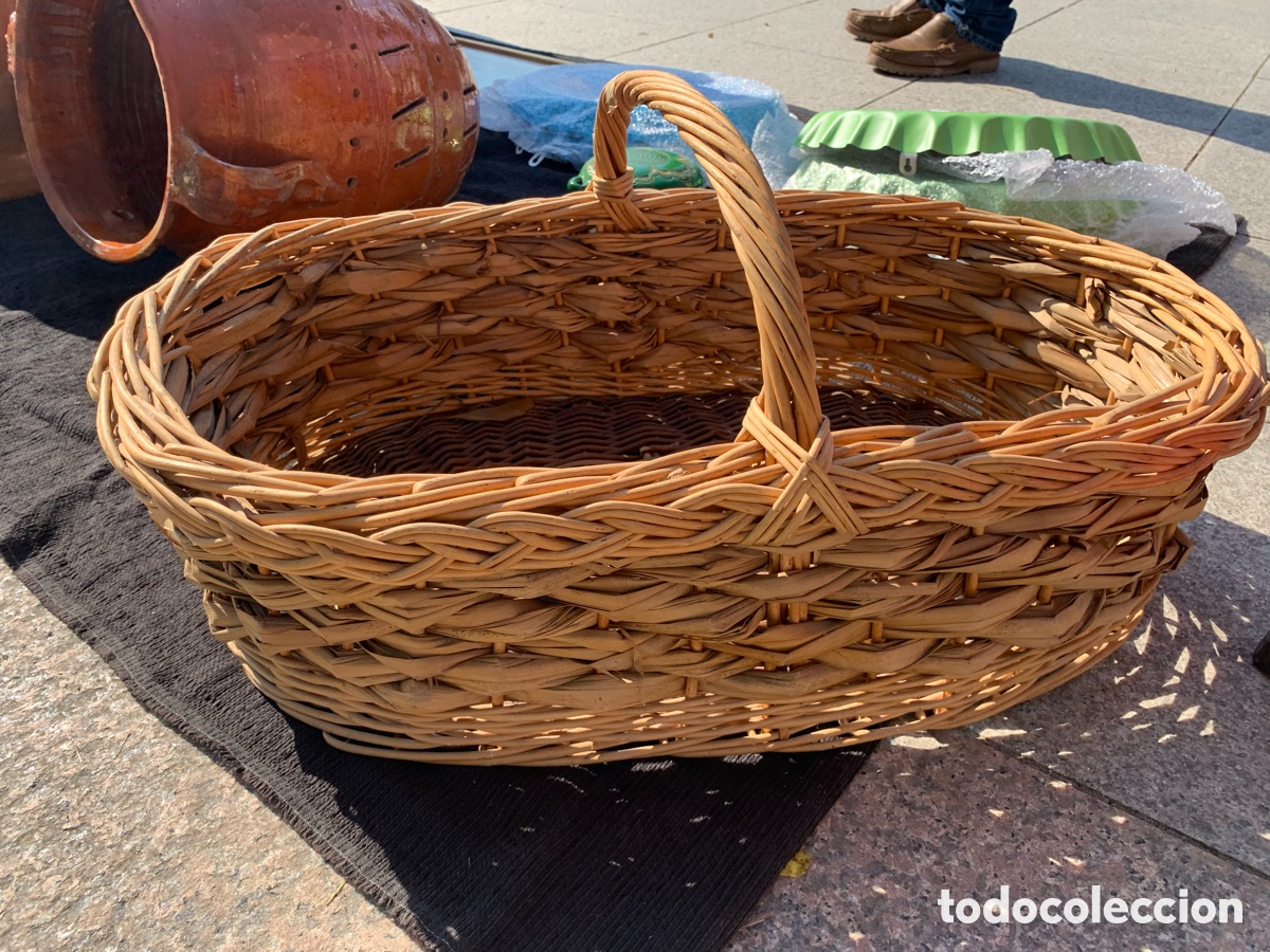 Antig&uuml;edades: Cesta mimbre grande camarones
