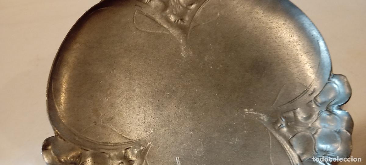 Antig&uuml;edades: Bandeja antigua de esta&ntilde;o franc&eacute;s - Foto 7