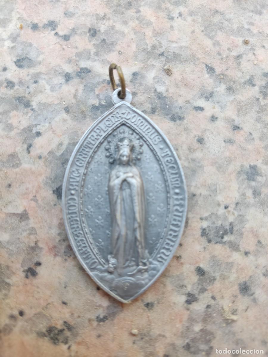 Antig&uuml;edades: Antigua Medalla Ovalada Congregaci&oacute;n Mariana Virgen Mar&iacute;a y Santos Jesuitas Grabador Ausi&oacute; - S. ХХ