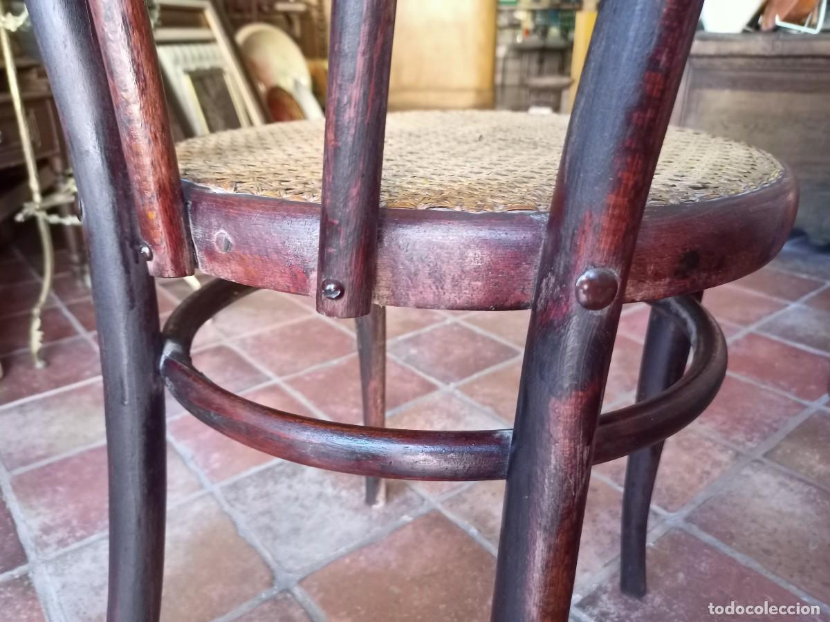 Antig&uuml;edades: Pareja de sillas thonet - Foto 3