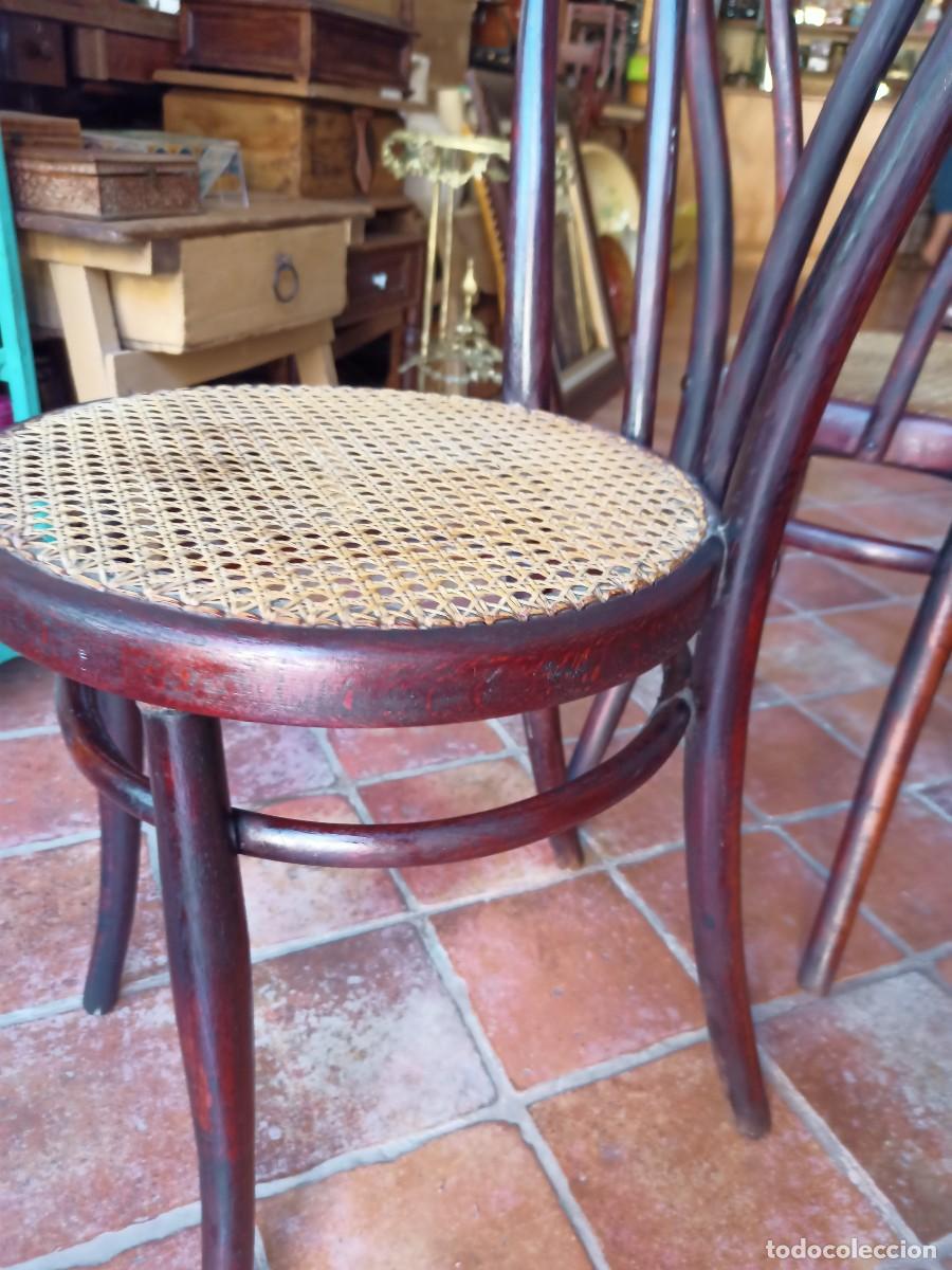 Antig&uuml;edades: Pareja de sillas thonet - Foto 5