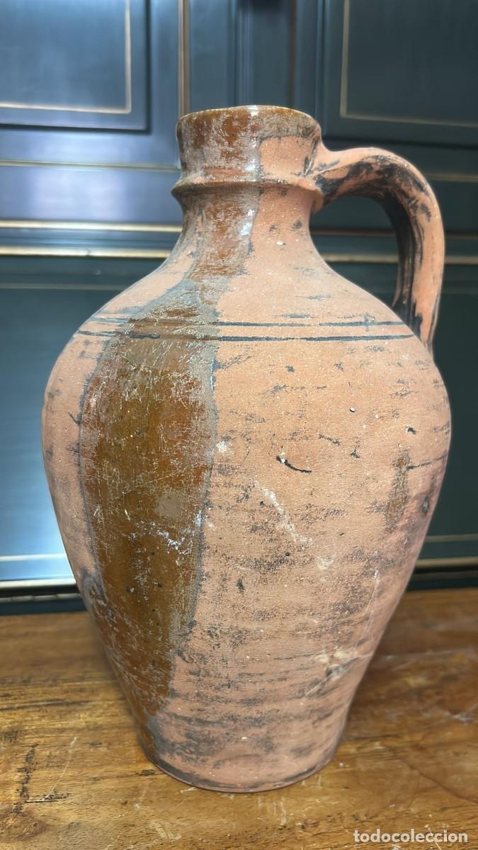 Antig&uuml;edades: BOTIJA ANTIGUA DE LA ZONA DE ARAGON DE 28 CMS DE ALTURA