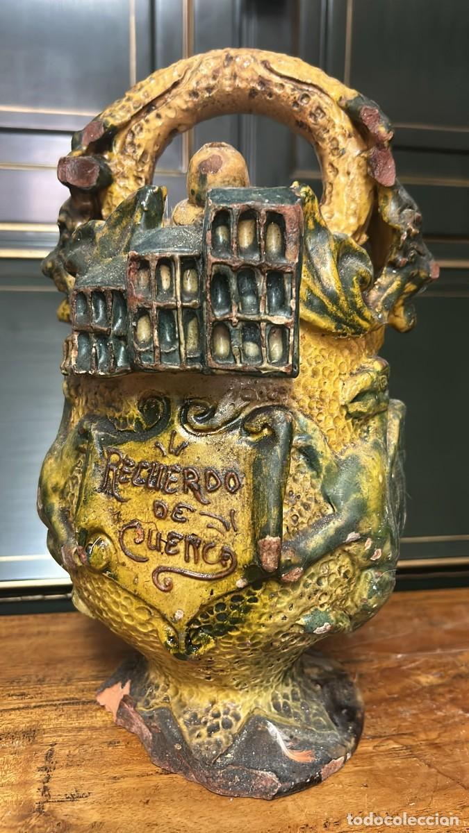 Antig&uuml;edades: BOTIJO MUY ANTIGUO Y RARO DE CUENCA 32 CMS. DE ALTURA