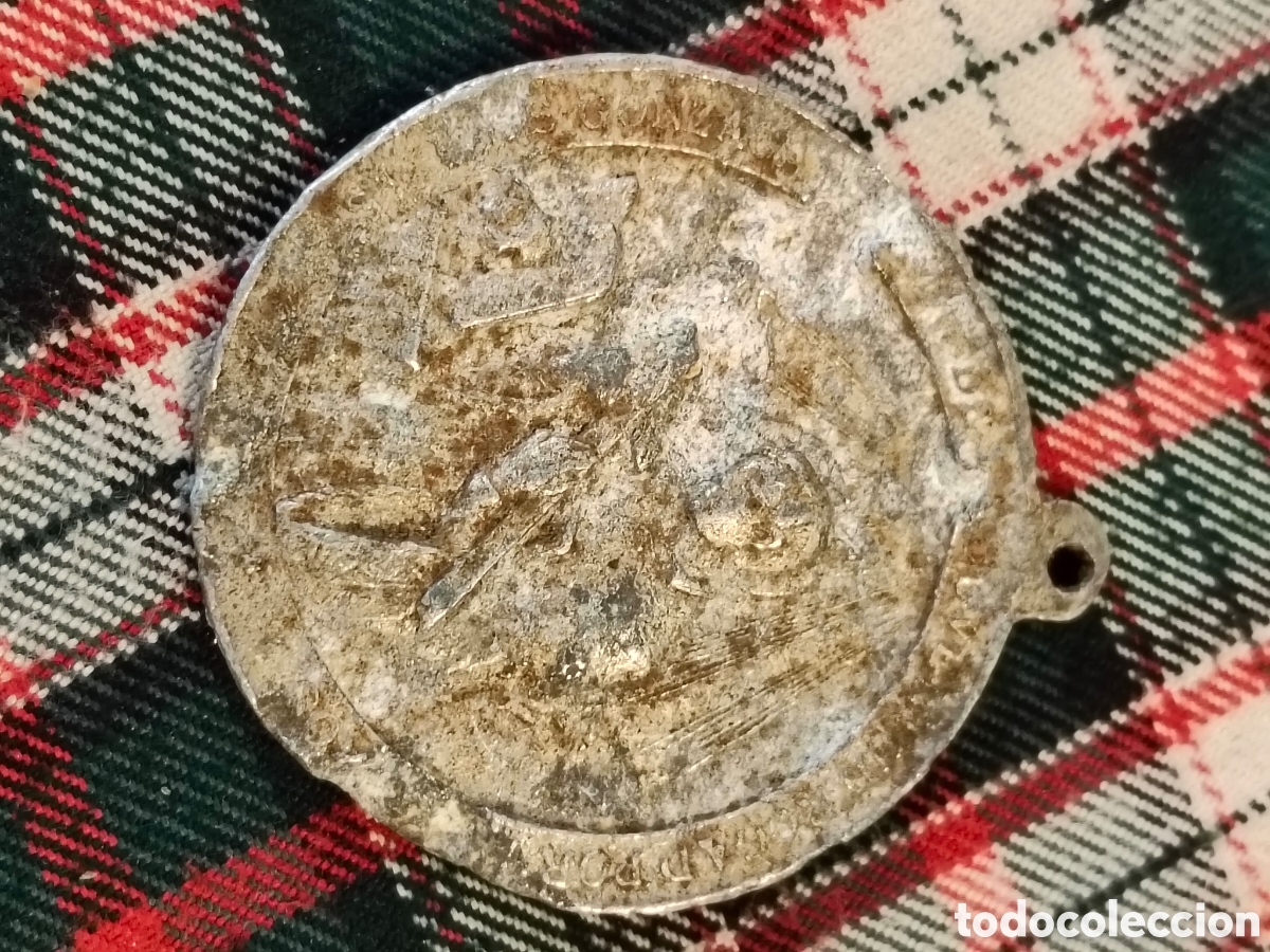 Antig&uuml;edades: Medalla devocional antigua, posiblemente , con una p&aacute;tina significativa por el paso