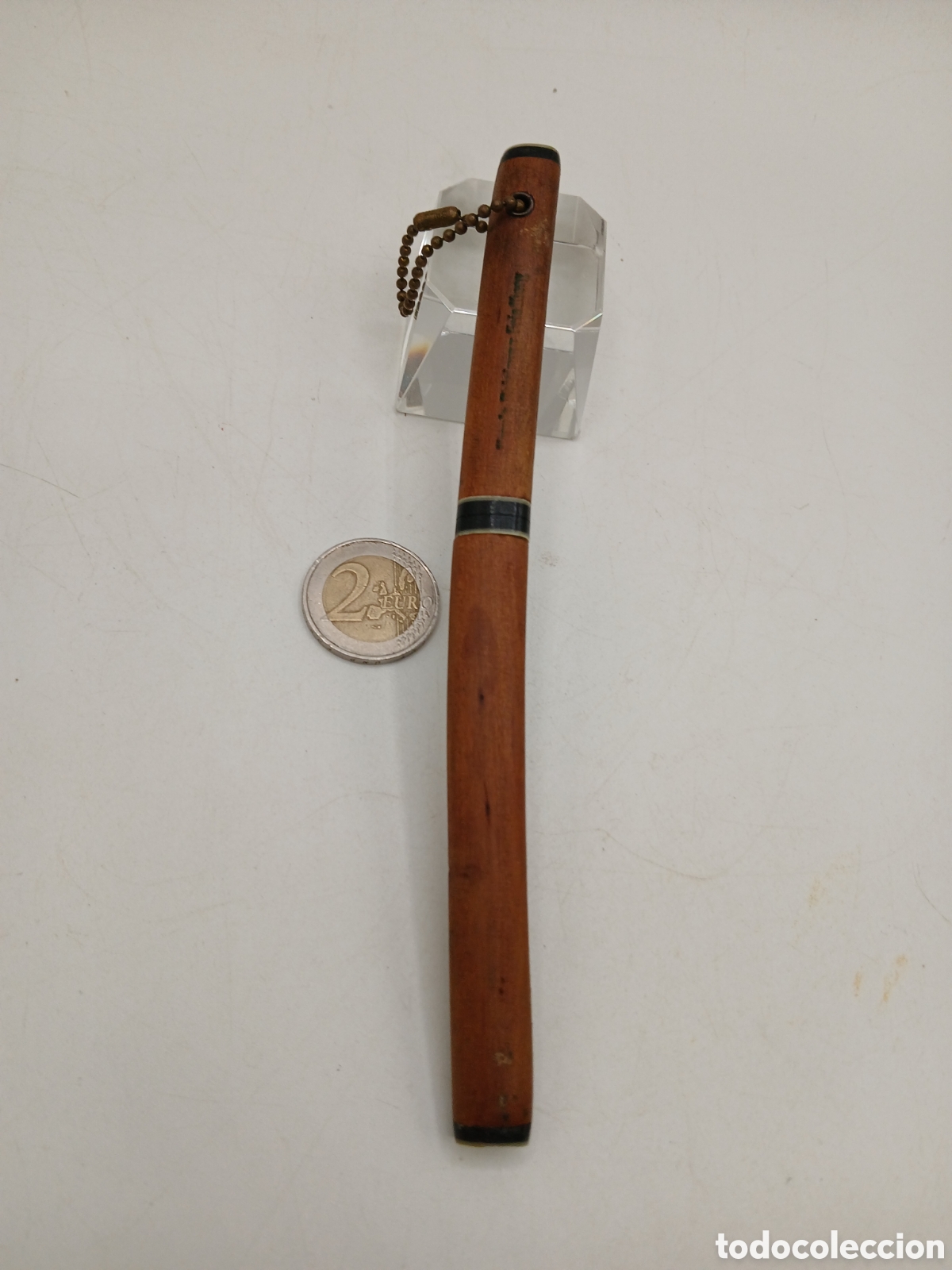 Antig&uuml;edades: Antiguo abrecartas caoba y baquelita, hoja de acero