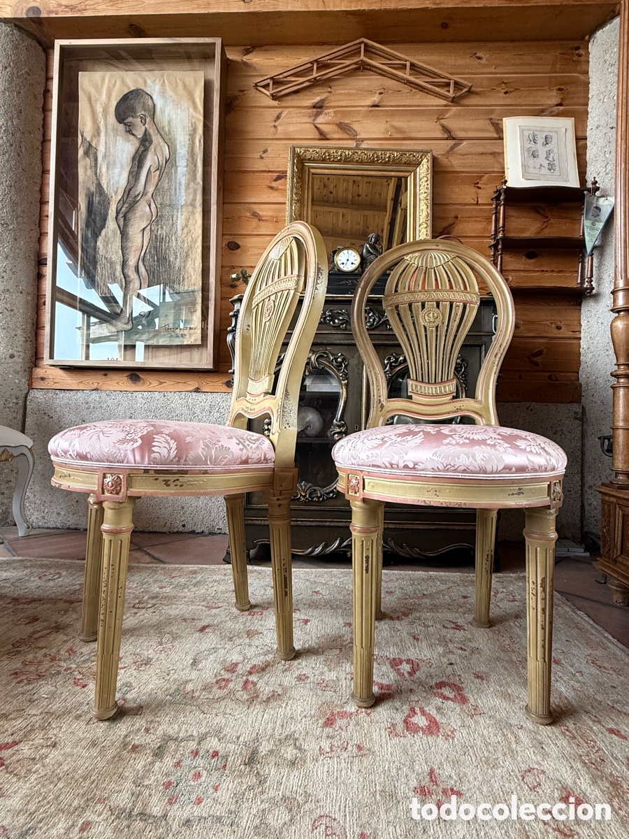 Antig&uuml;edades: Pareja de sillas tipo &ldquo;Montgolfier&rdquo; - Foto 1