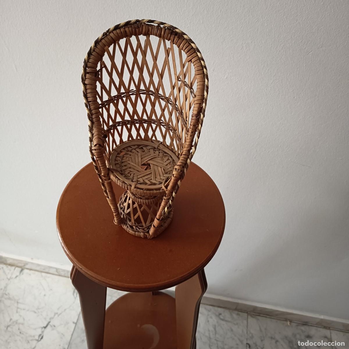 Antig&uuml;edades: Mini silla pavo real para mu&ntilde;ecas - Foto 4