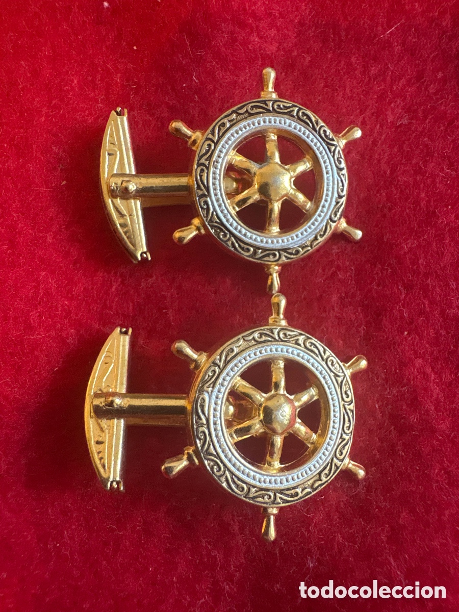 Antig&uuml;edades: Antiguos gemelos oro de Toledo, tim&oacute;n de barco (A1)