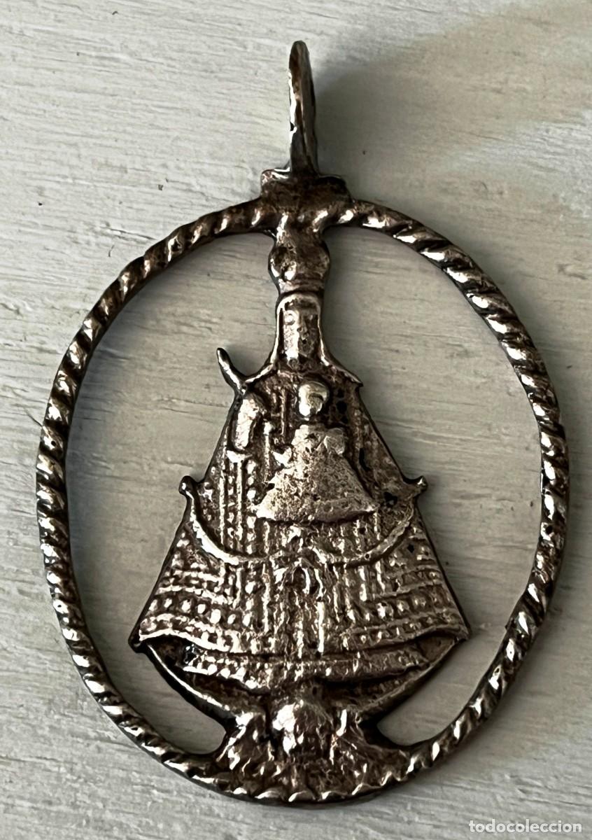 Antig&uuml;edades: Antigua medalla de plata N. S. de Guadalupe, calada, devocional mariana, Siglo XIX