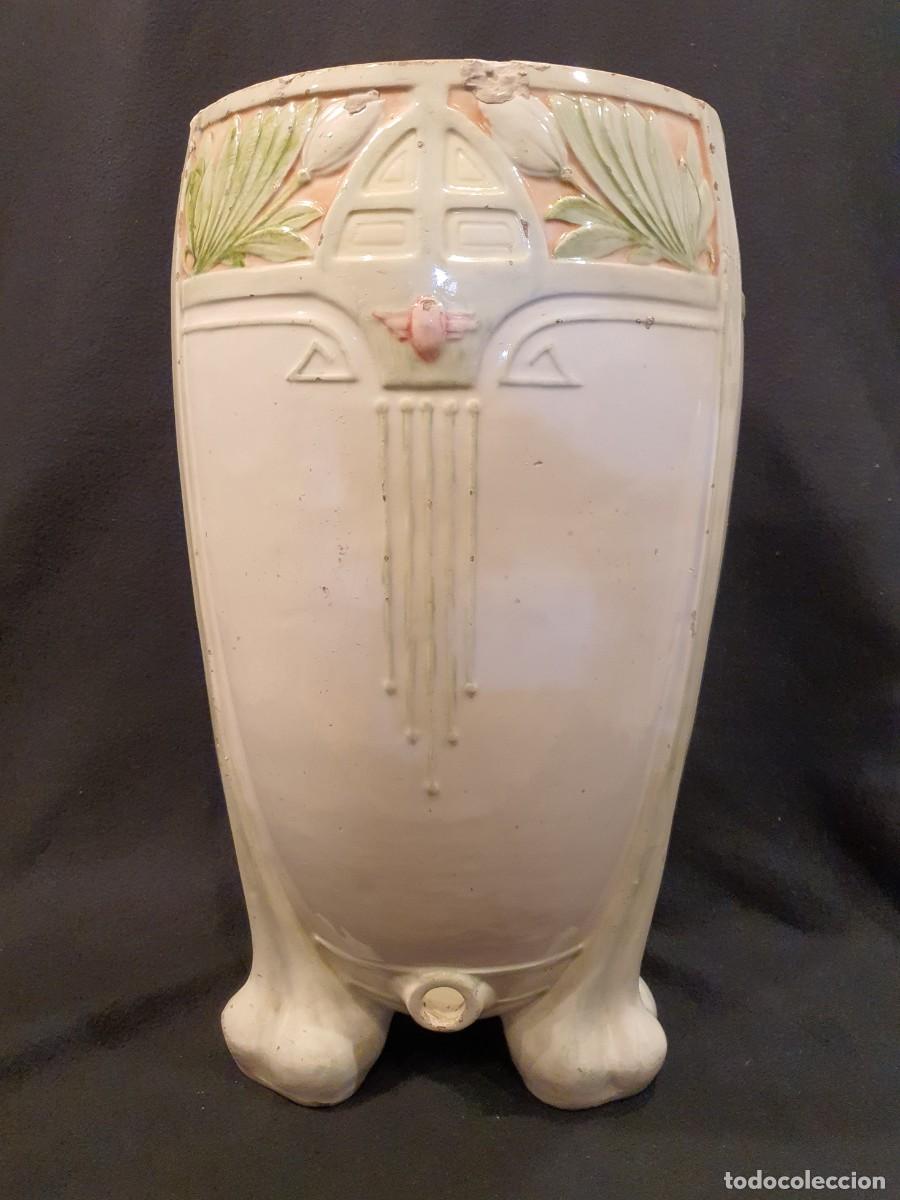 Antig&uuml;edades: Filtro de agua modernista. A&ntilde;os 1910-20.
