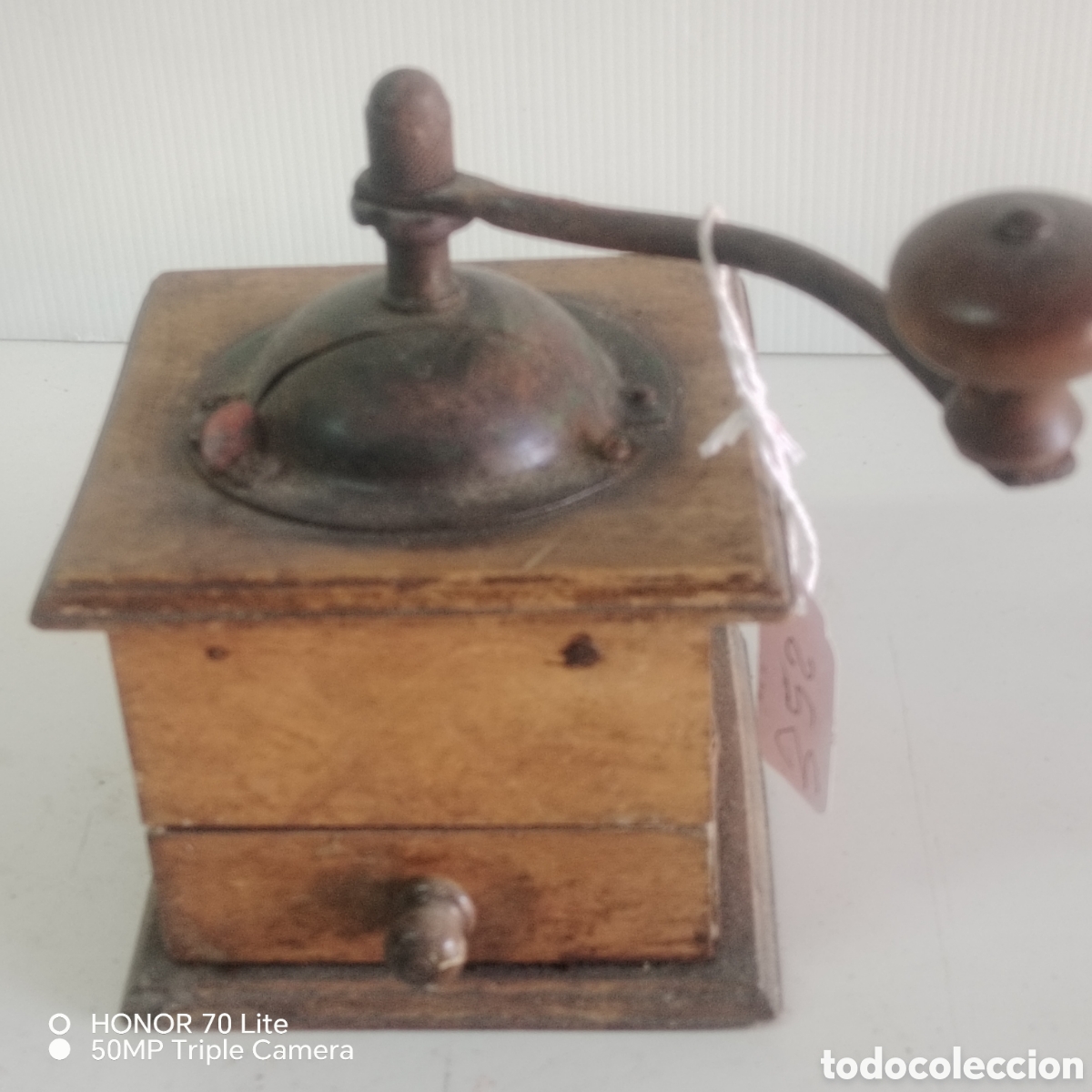 Antig&uuml;edades: Molinillo de caf&eacute; antiguo - Foto 1