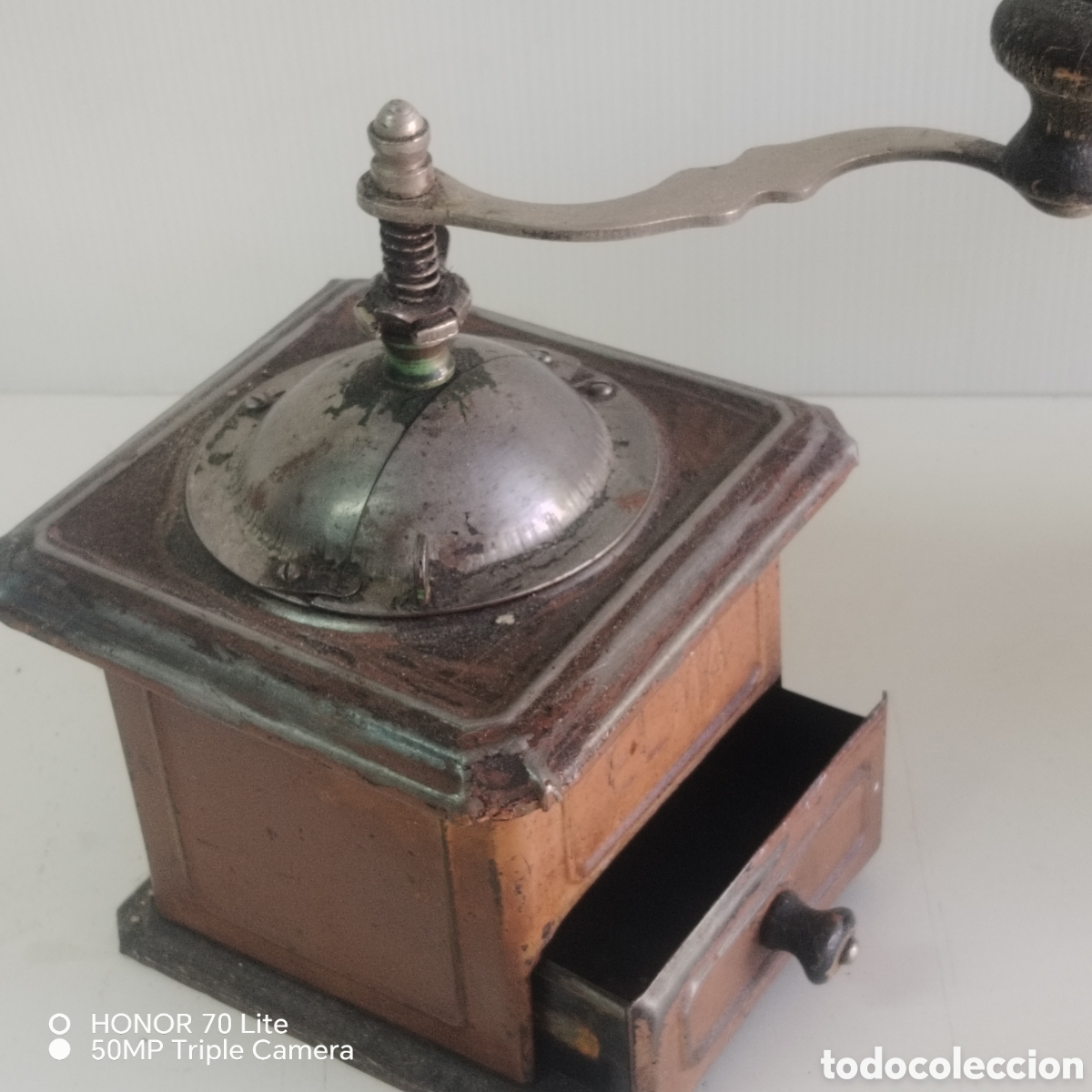 Antig&uuml;edades: Molinillo de caf&eacute; antiguo Elma de chapa - Foto 2