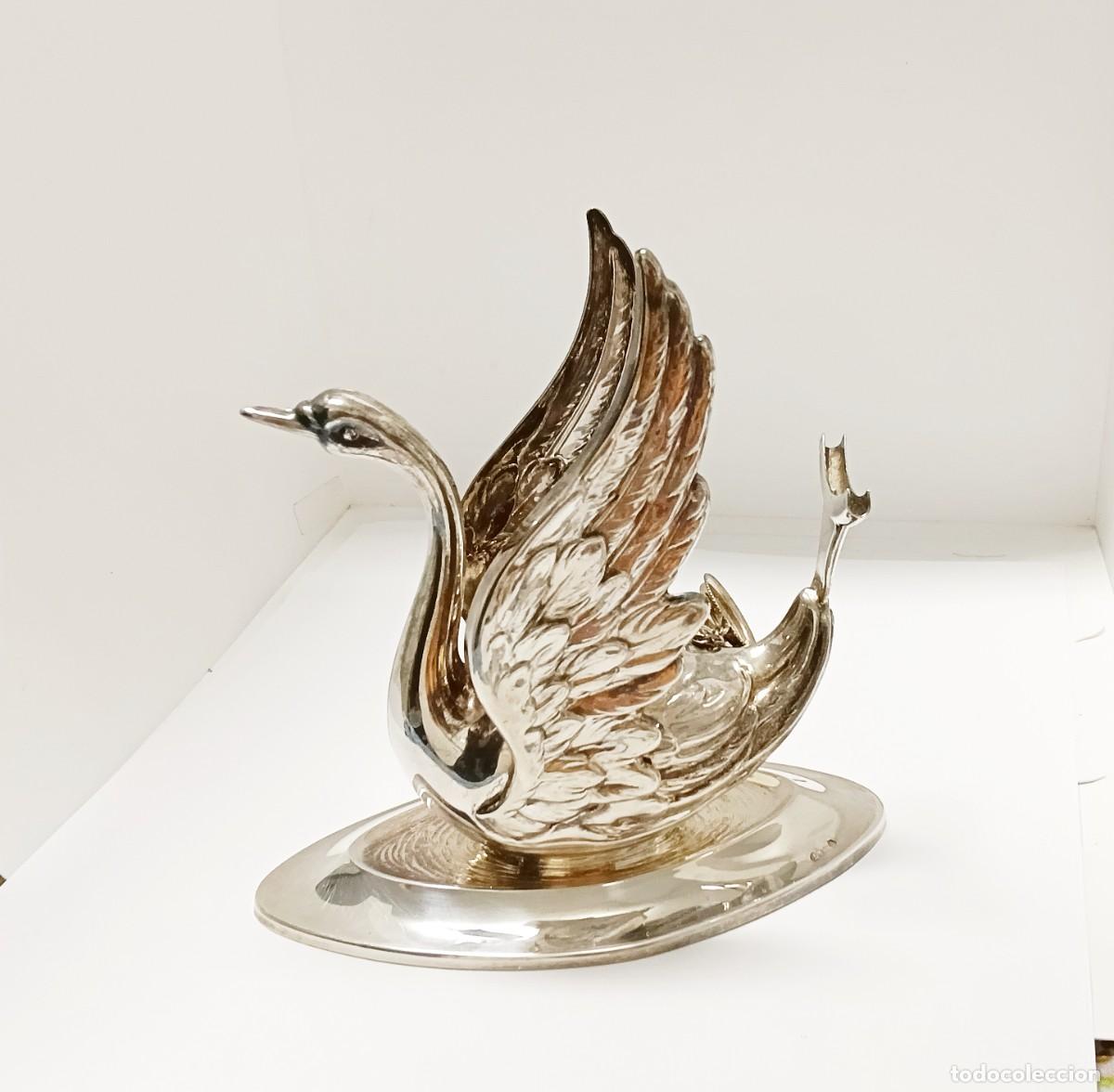 Antig&uuml;edades: Exclusivo Calentador de Copas de Co&ntilde;ac &rdquo;Cisne&rdquo; en Plata de Ley - 141 gramos