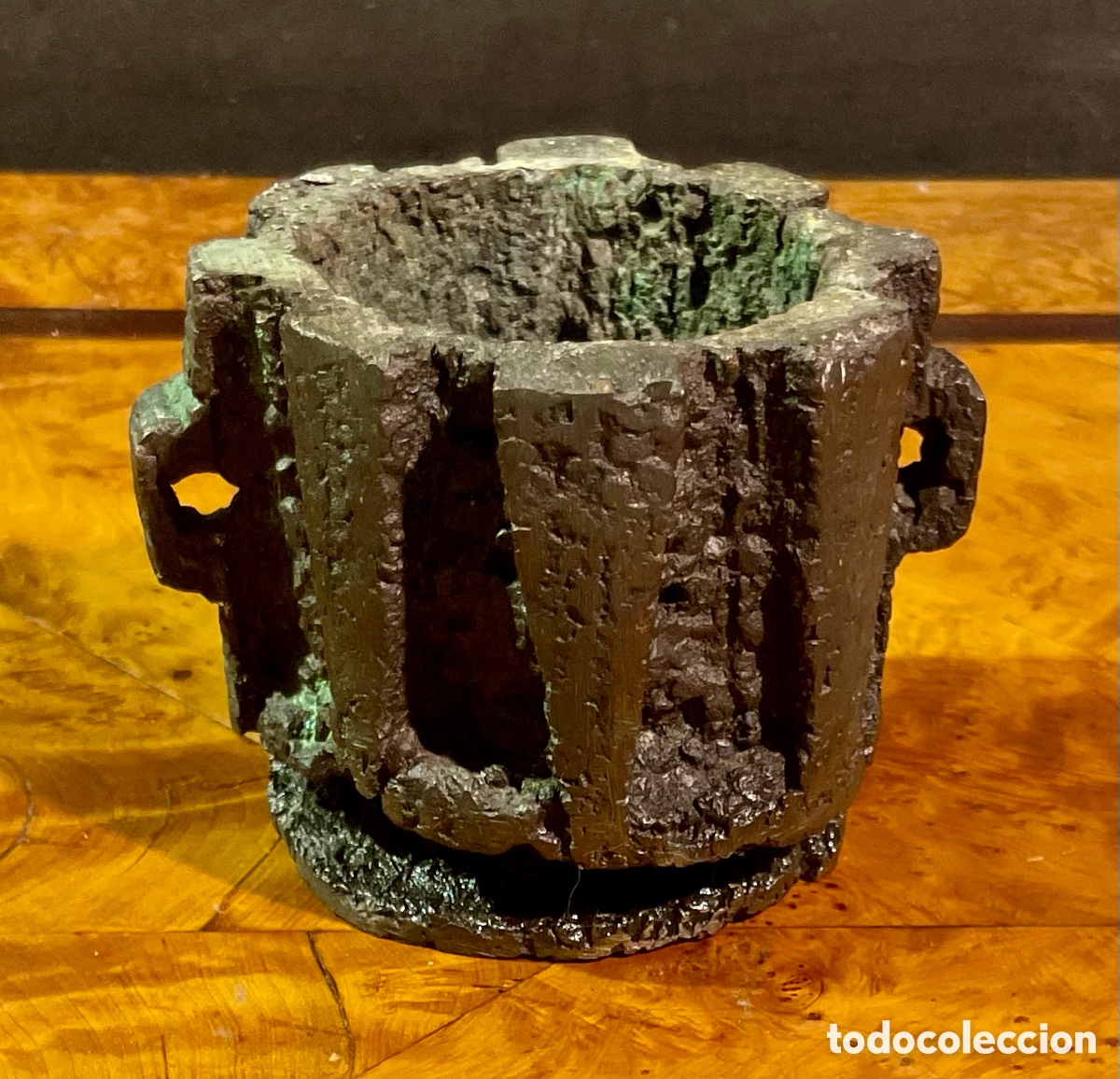 Antig&uuml;edades: Mortero Estilo Brutalista - Foto 1