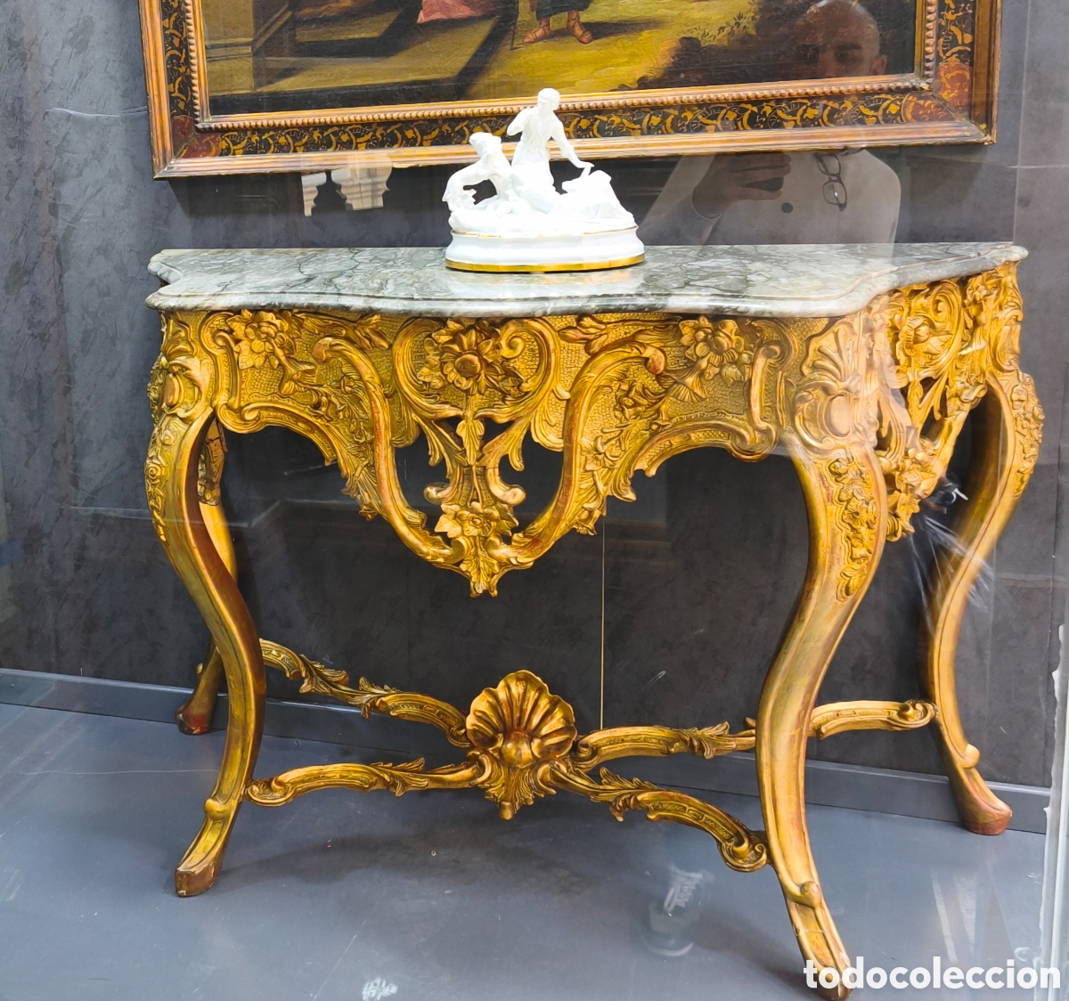 Antig&uuml;edades: Consola dorada Napole&oacute;n III con m&aacute;rmol de Sant anne