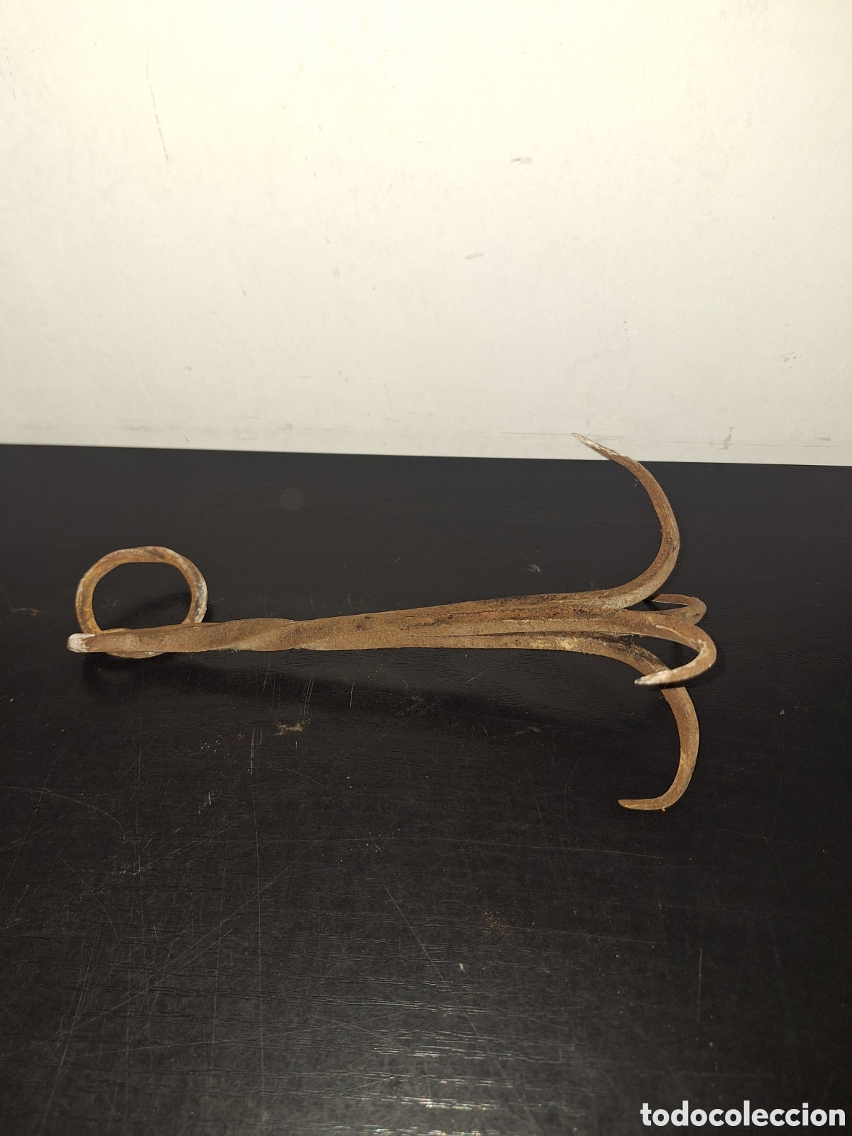 Antig&uuml;edades: Antiguo gancho de pozo de 25 cm