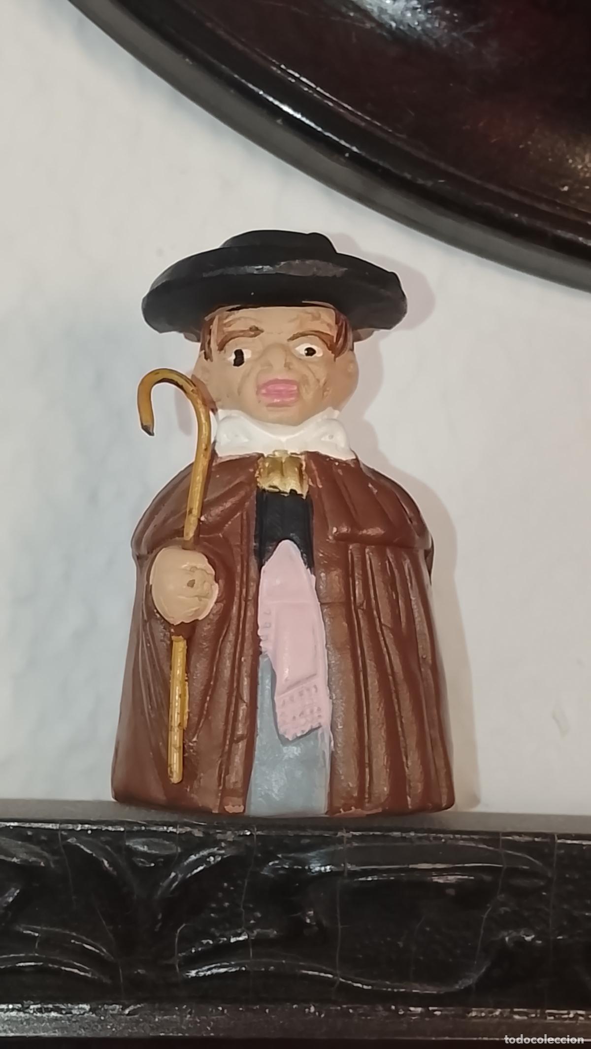 Antig&uuml;edades: cabezudo de burgos barro terracota pintado a mano . ver fotos