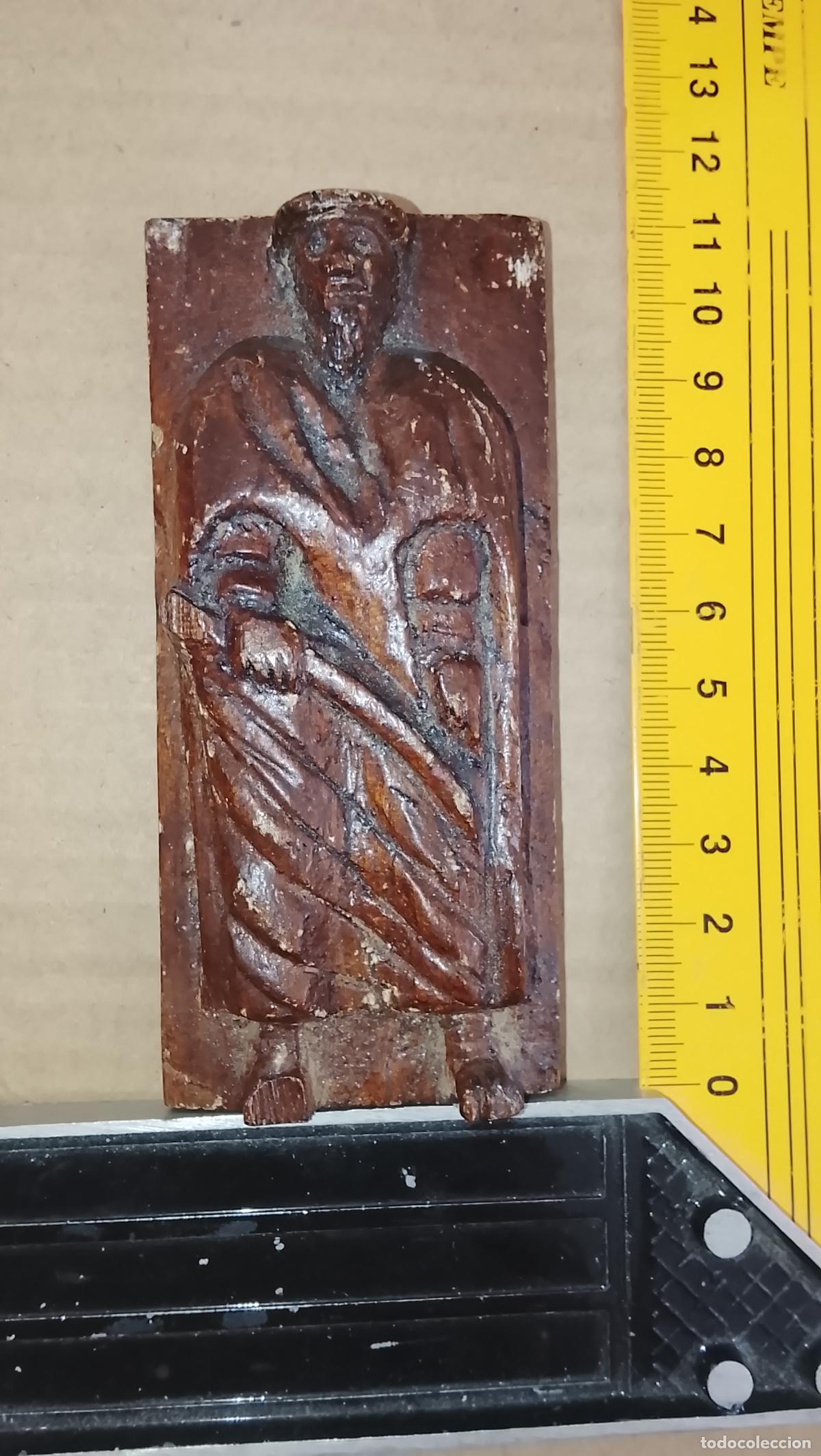Antig&uuml;edades: talla de madera hecha a mano ideal para peanas o capillas religiosas