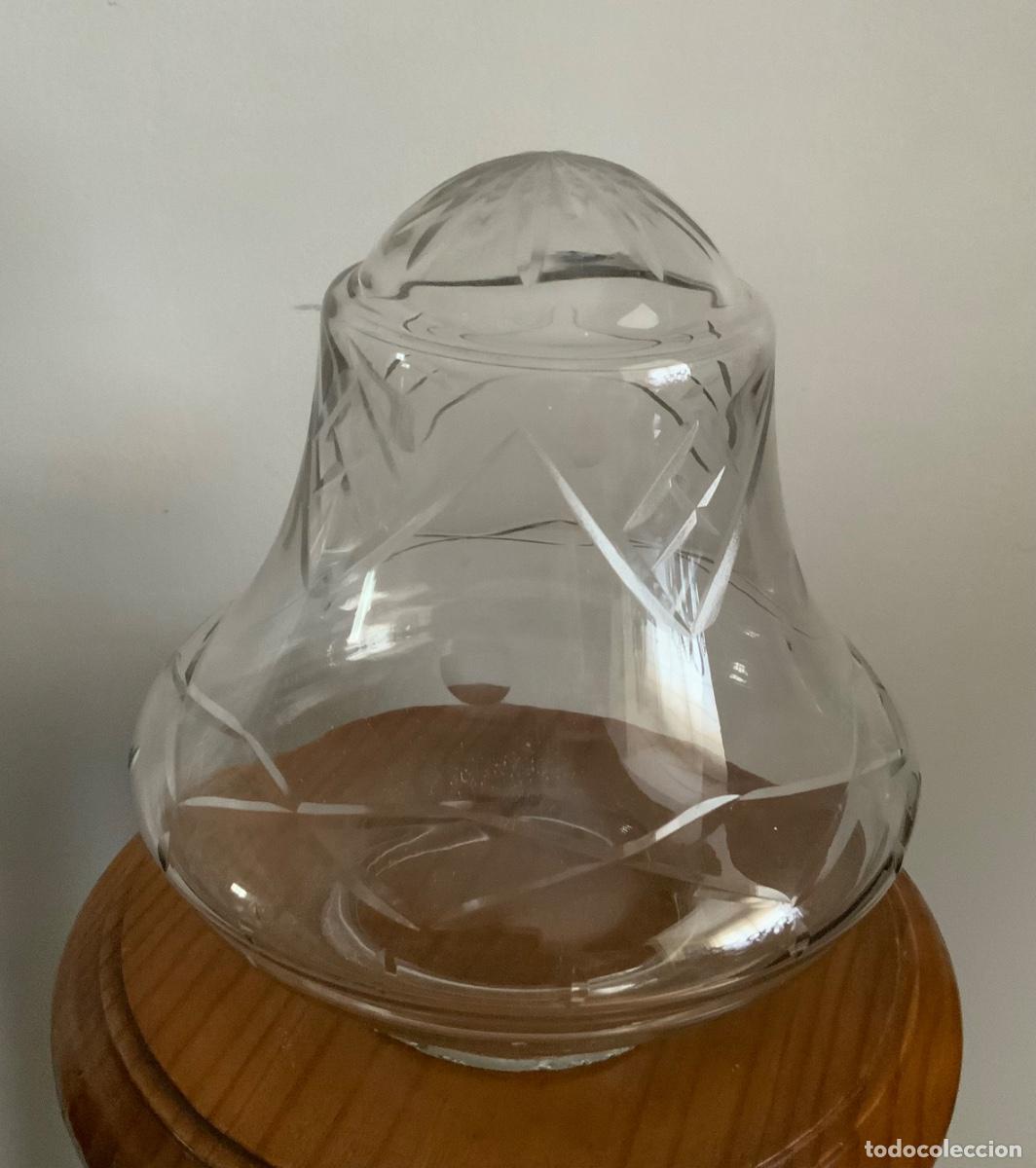 Antig&uuml;edades: PAREJA DE ANTIGUAS TULIPAS CRISTAL SOPLADO Y TALLADO