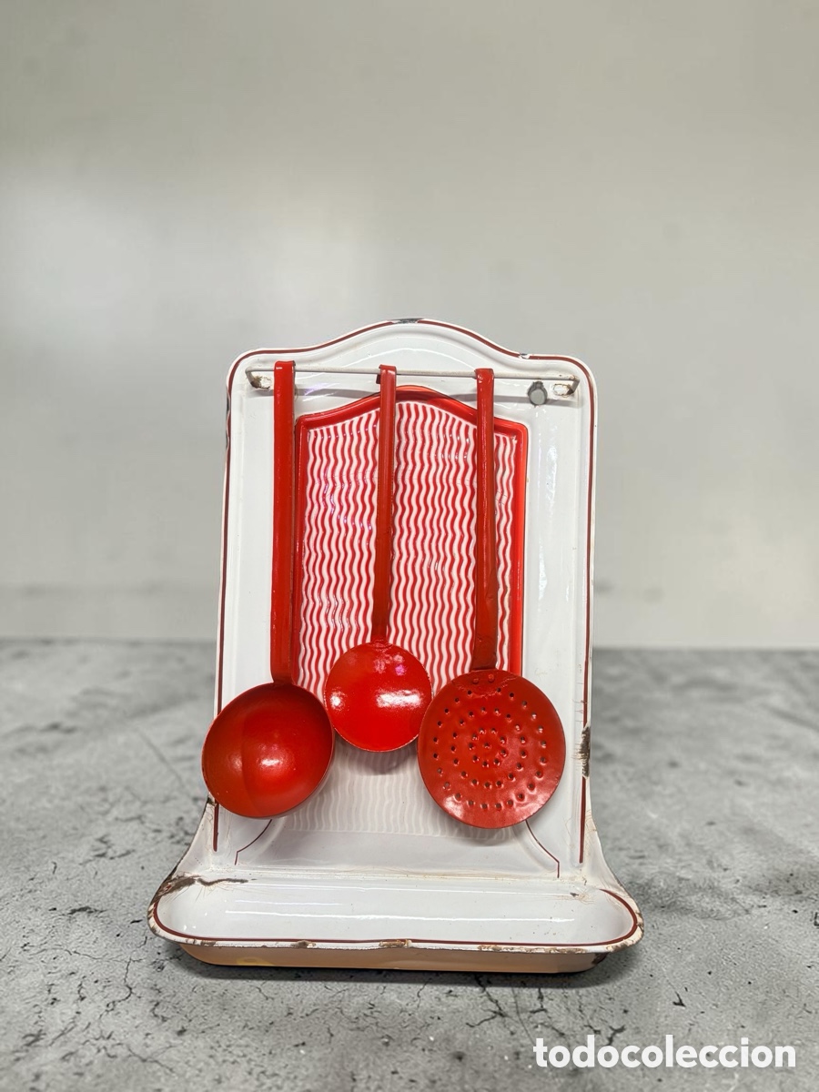 Antig&uuml;edades: Antiguo porta utensilios de pared esmaltado