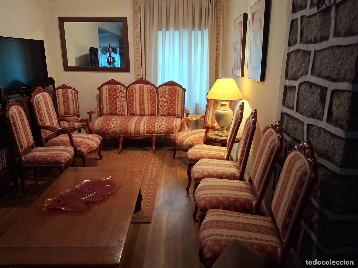 Antig&uuml;edades: Sal&oacute;n isabelino antiguo completo restaurado, estilo Luis XV de madera maciza tallada
