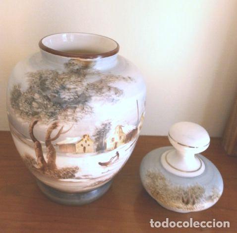 Antig&uuml;edades: Jarr&oacute;n Tibor porcelana esmaltada pintada a mano - Cer&aacute;mica Espa&ntilde;ola Firma C.Zara de 30 cm alto.