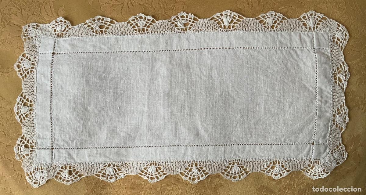 Antig&uuml;edades: TAPETE RECTANGULAR PARA BANDEJA, ENCAJE DE BOLILLOS