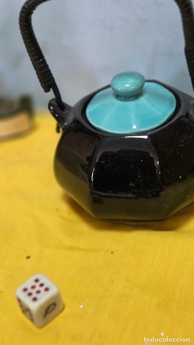 Antig&uuml;edades: tetera de ceramica negra - Foto 2