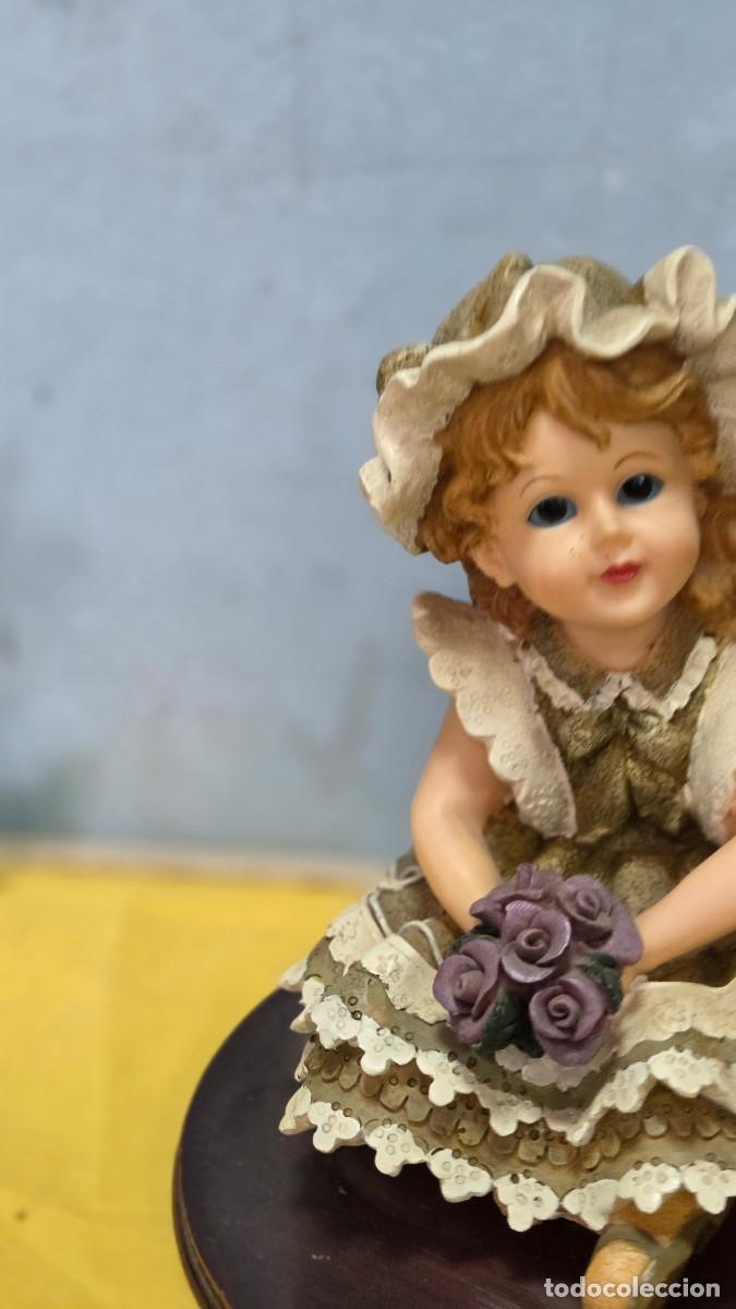 Antig&uuml;edades: figura de mu&ntilde;eca estilo vintage - Foto 2