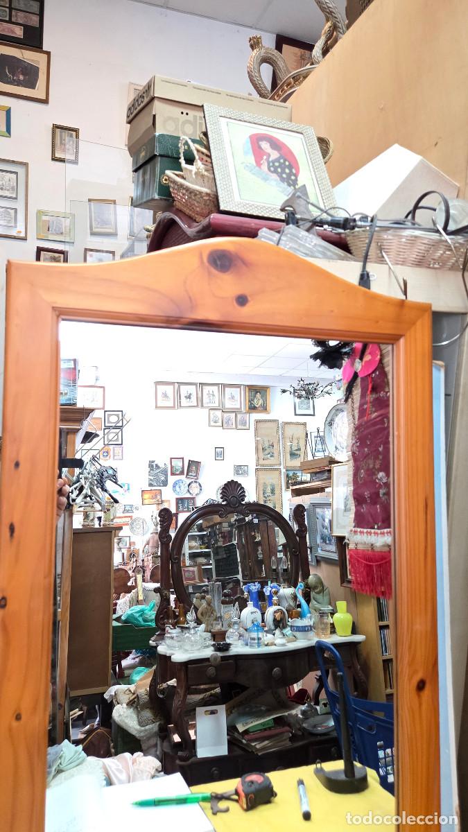 Antig&uuml;edades: espejo de madera provensal - Foto 2