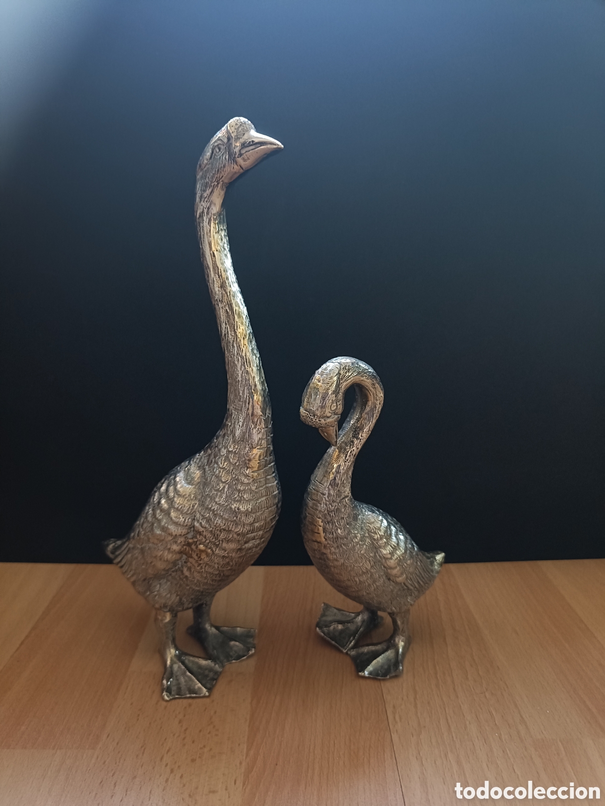 Antig&uuml;edades: Pareja de cisnes vintage de alpaca