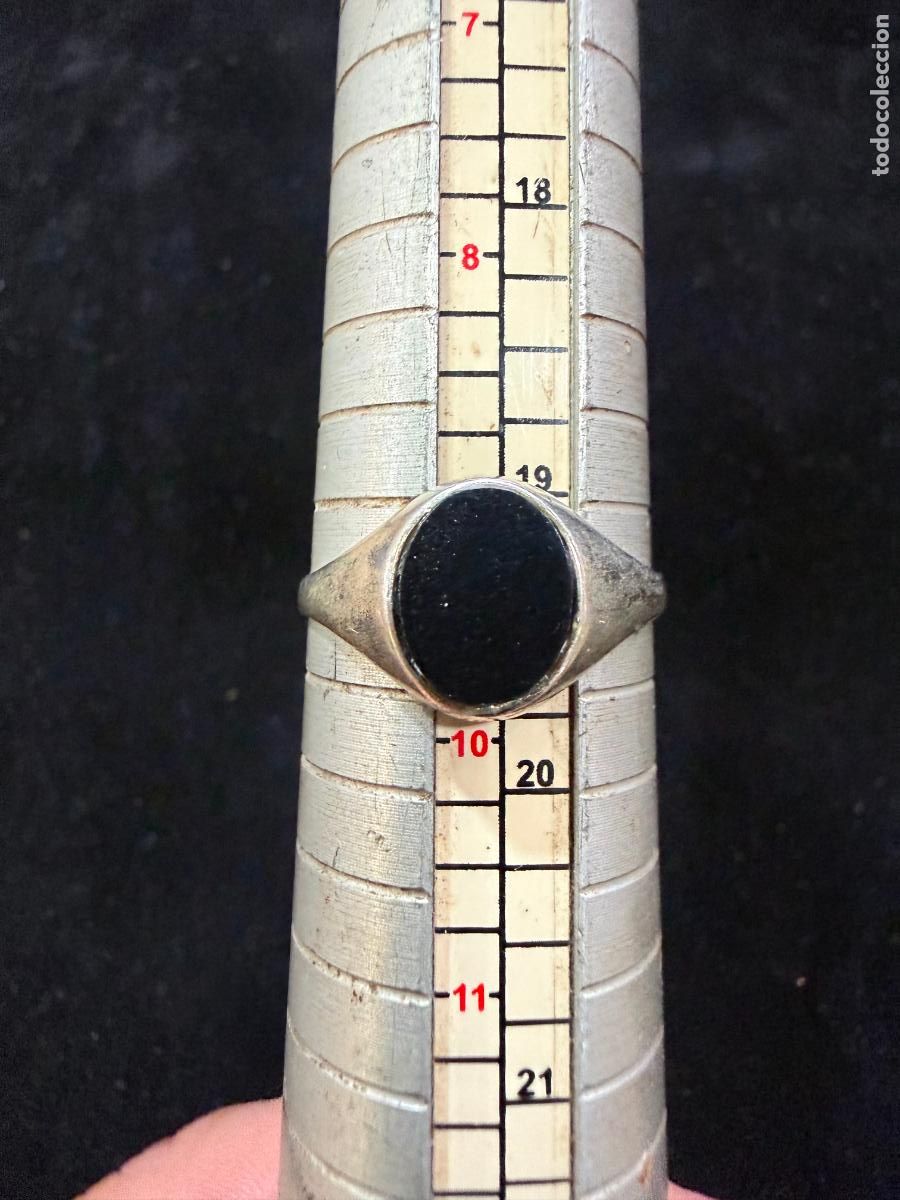 Antig&uuml;edades: ANILLO DE PLATA DE LEY -