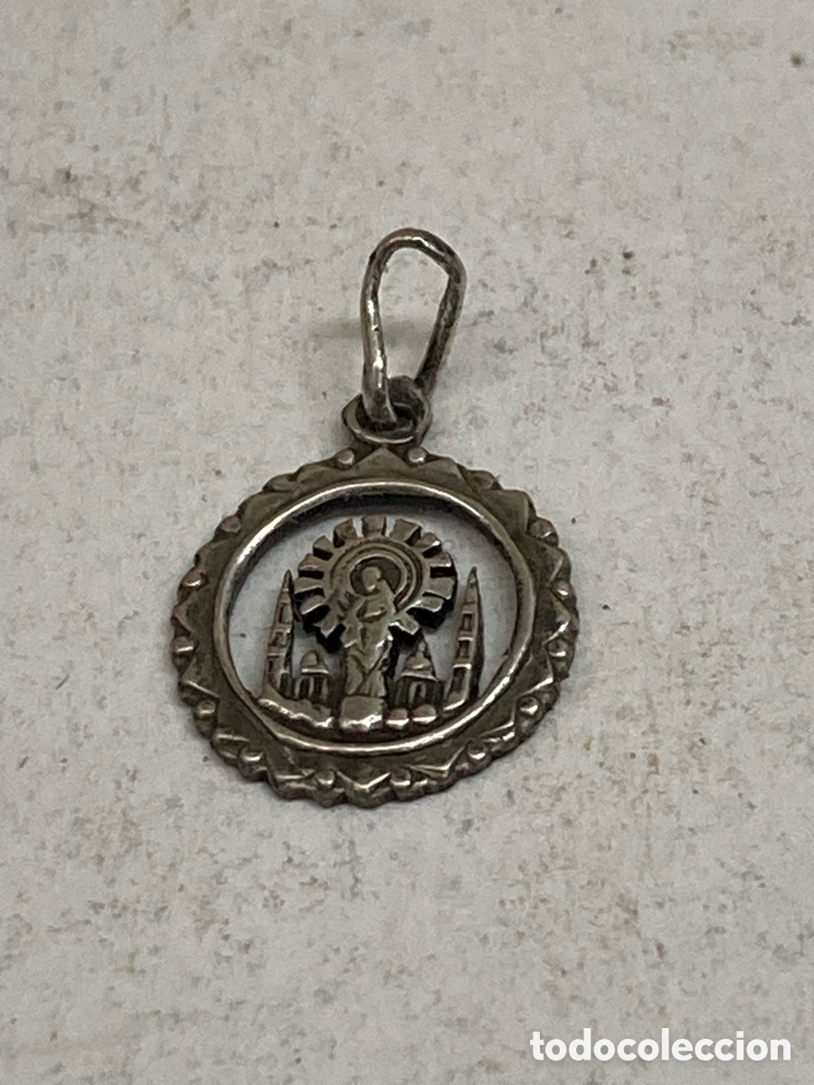 Antig&uuml;edades: Medalla de plata religiosa C598 - Foto 1