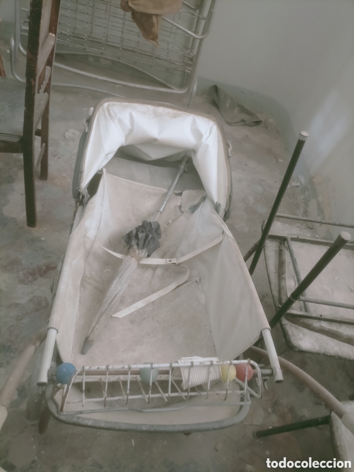 Antig&uuml;edades: Carrito de bebe antiguo - Foto 6