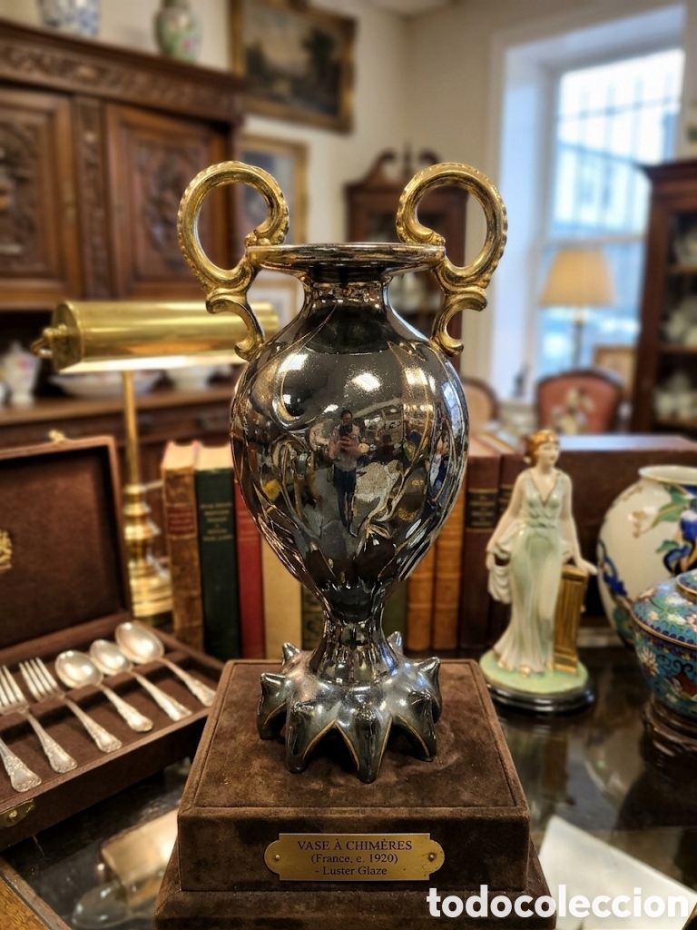 Antig&uuml;edades: Jarr&oacute;n de cer&aacute;mica franc&eacute;s de aproximadamente 1920 cuenta con un acabado de esmalte de lustre
