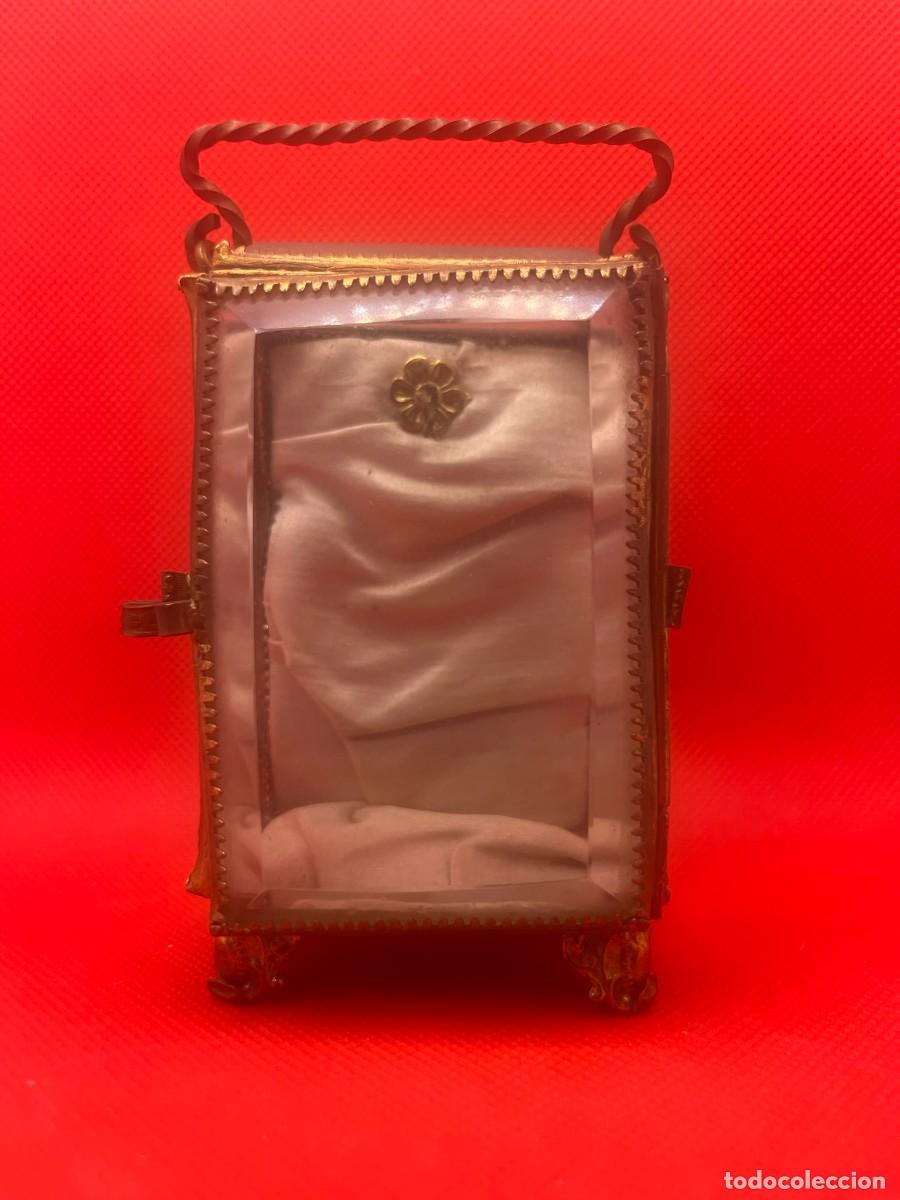 Antig&uuml;edades: Antiguo Portarelojes de Vitrina Napole&oacute;n III en Bronce y Cristal Biselado - Francia C. 1880