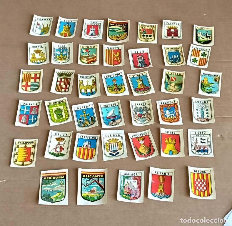 Antiquit&eacute;s: 35 escudos de Espa&ntilde;a - Para colocar en la parte exterior del cristal o en una superficie opaca