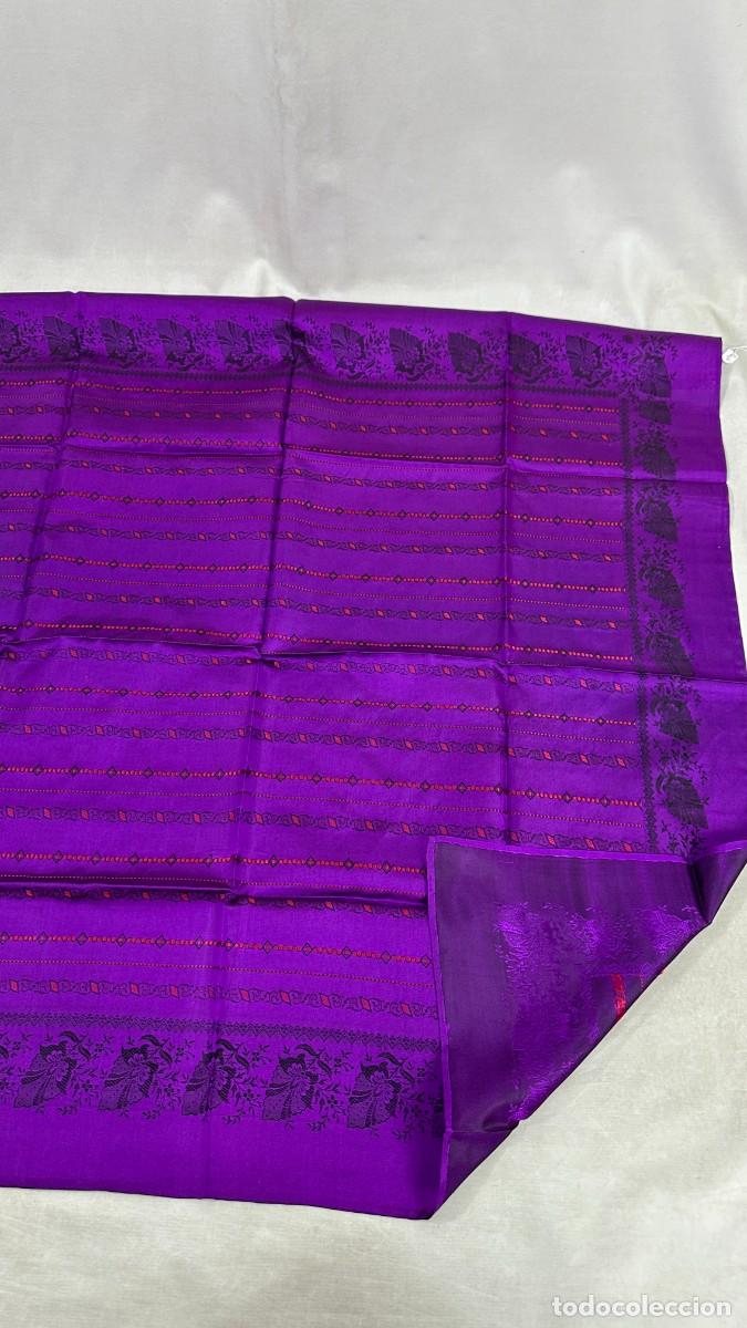 Antig&uuml;edades: Pa&ntilde;uelo morado y rojo - Foto 7