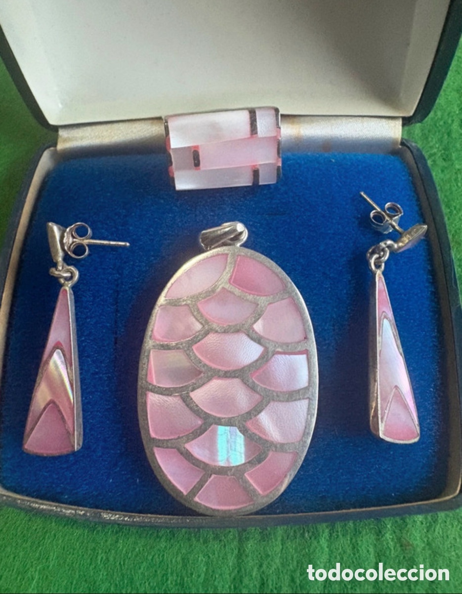 Antig&uuml;edades: 34 gramos plata de ley, conjunto de joyero, colgante, pendientes y anillo