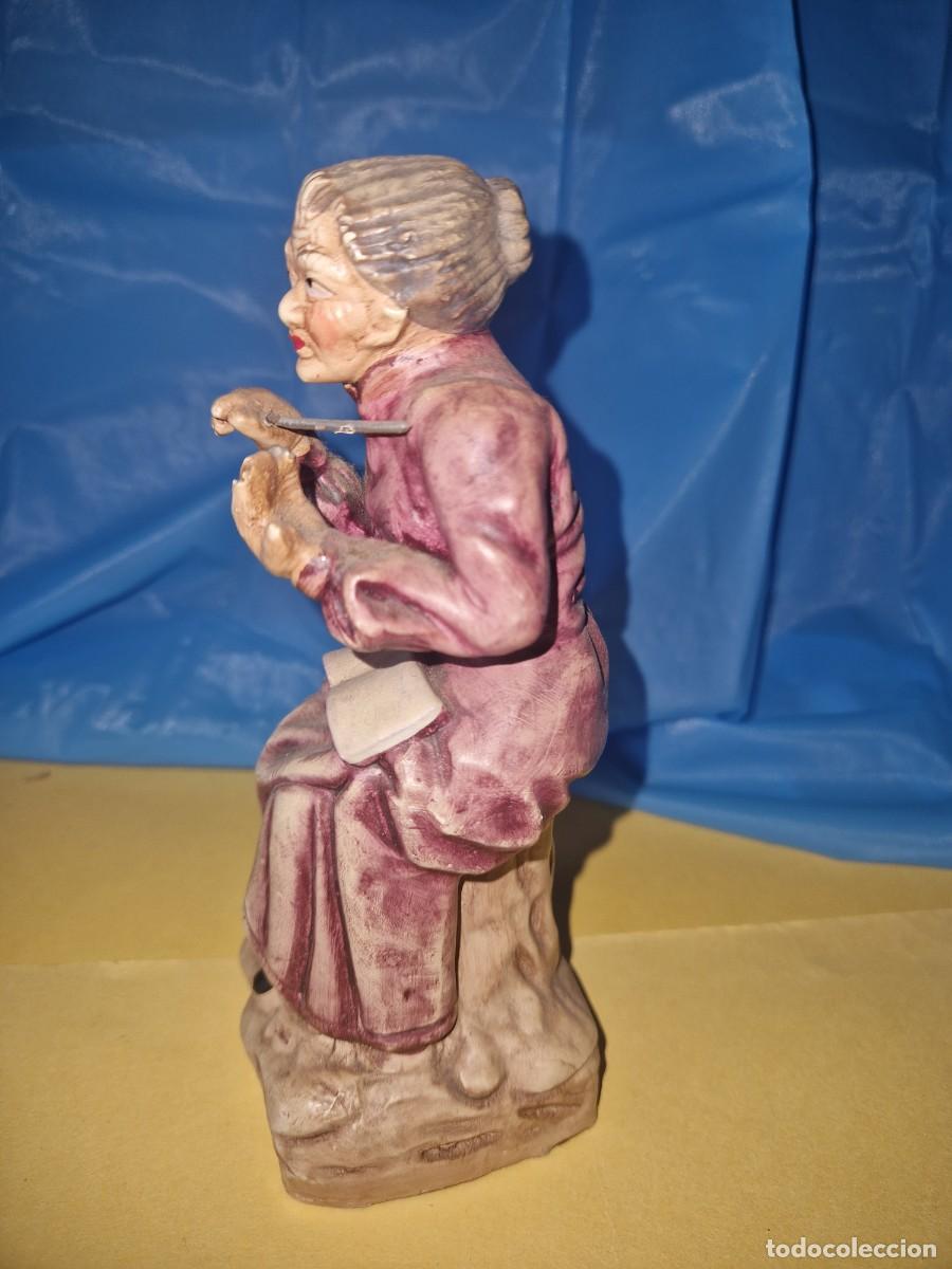 Antig&uuml;edades: FIGURA DE SE&Ntilde;ORA DE TERRACOTA - Foto 4