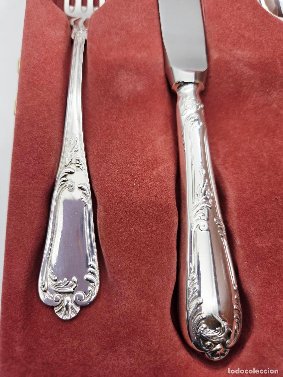 Antig&uuml;edades: Juego de cubiertos en plata con estuche - Foto 3