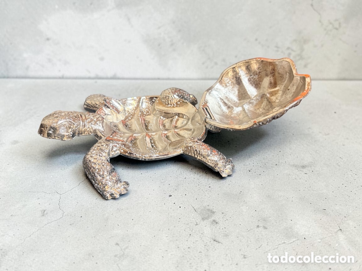 Antig&uuml;edades: Antiguo cenicero con forma de tortuga - Foto 3