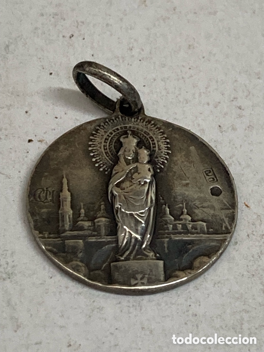 Antig&uuml;edades: Medalla de plata religiosa C599 - Foto 1