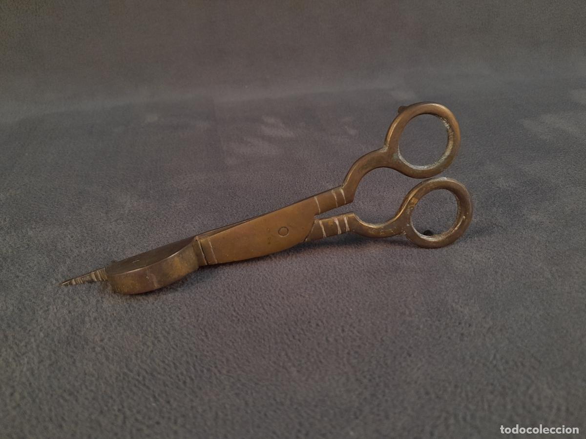 Oggetti Antichi: TIJERAS APAGAVELAS DE BRONCE. SIGLO XIX.