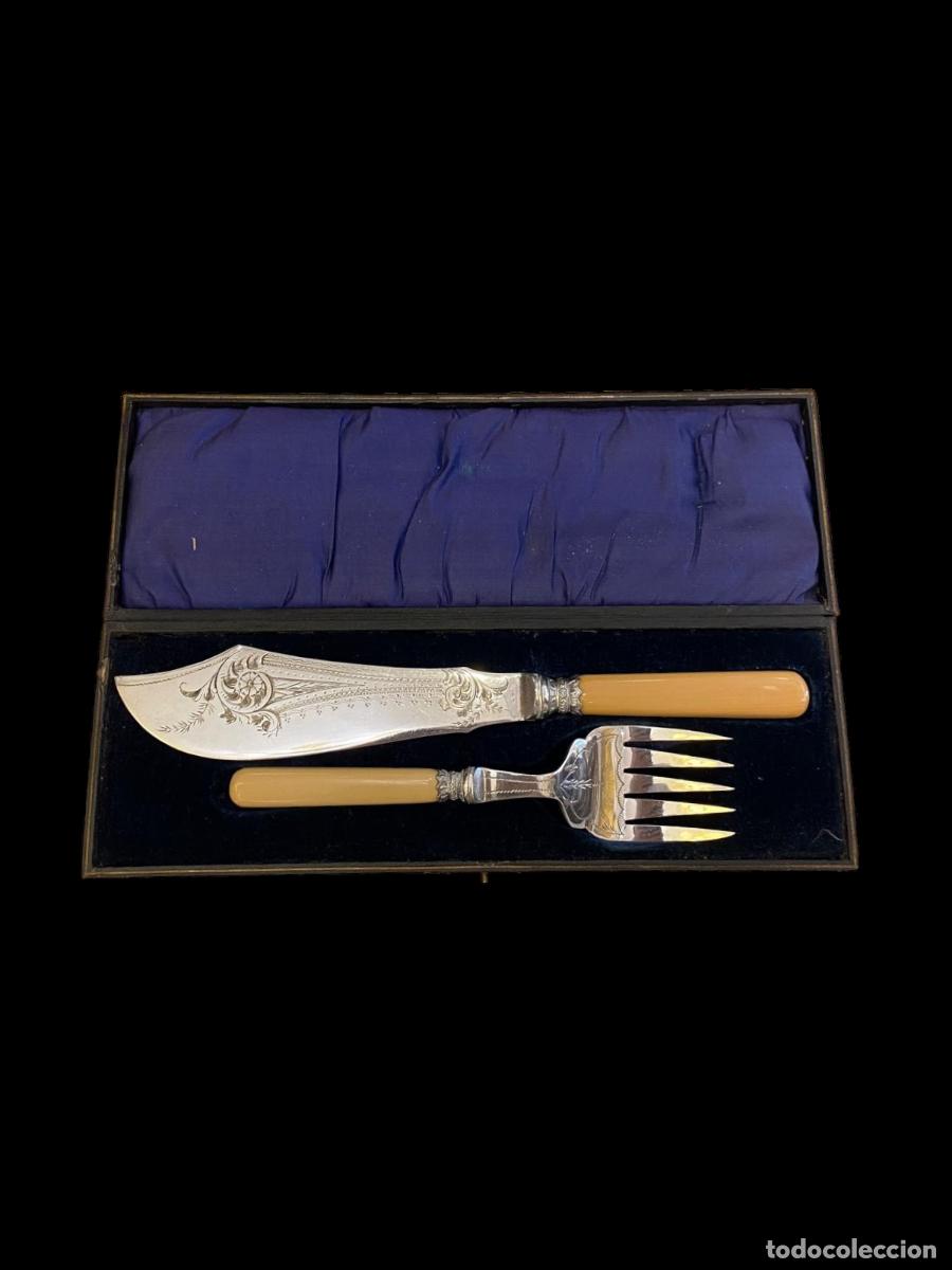 Antig&uuml;edades: Juego de Cubiertos Para Servir Pescado - Foto 1