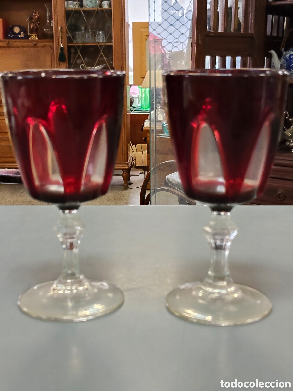 Antig&uuml;edades: Pareja de copas de cristal tallado - Foto 2