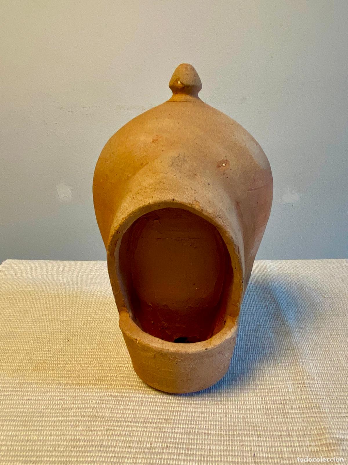 Antig&uuml;edades: BEBEDERO DE AVES DE CORRAL EN TERRACOTA