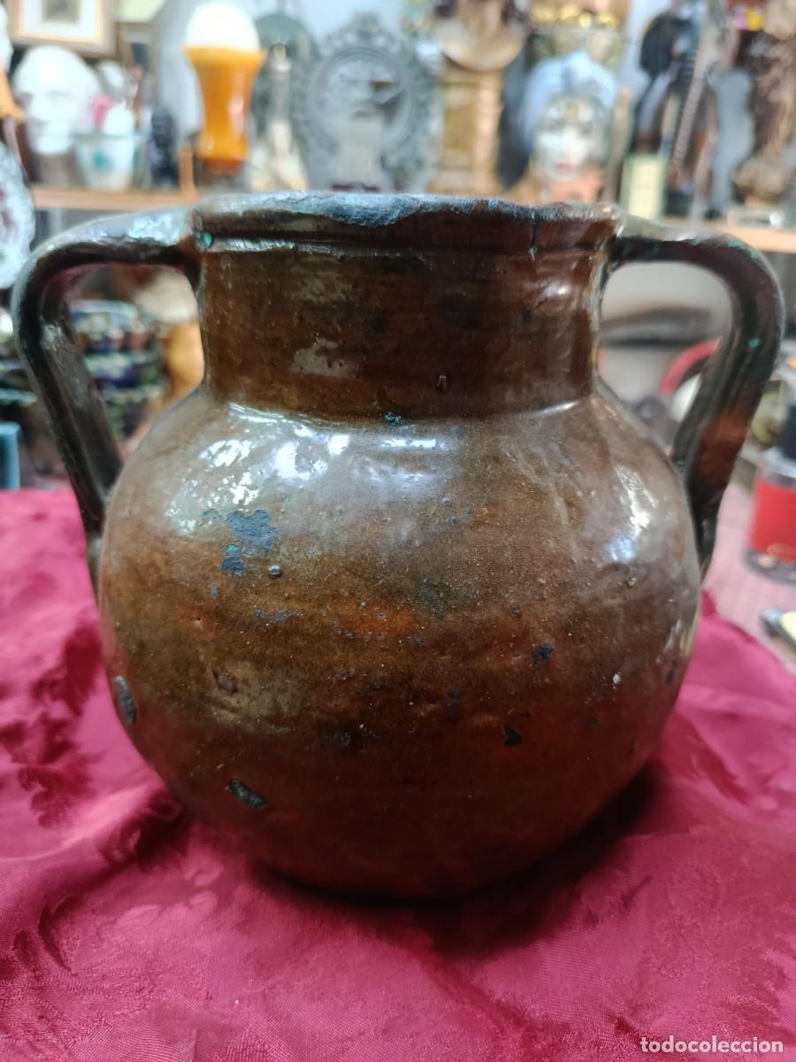 Antig&uuml;edades: Puchero centenario de cer&aacute;mica de Extremadura.