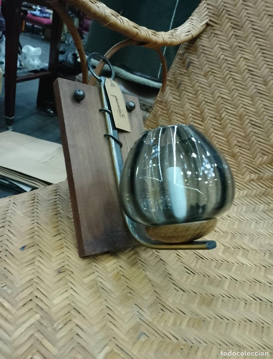Antig&uuml;edades: Aplique de pared Art Deco madera y cristal gris