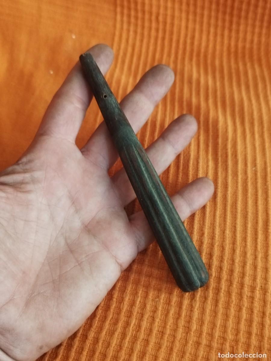 Antig&uuml;edades: Antiguo mango pieza, objeto de madera a identificar. - Foto 1
